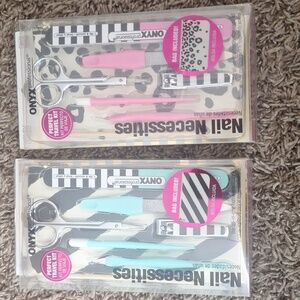 Onyx Professional Nail Kit Blue & Black Or Pink & Black